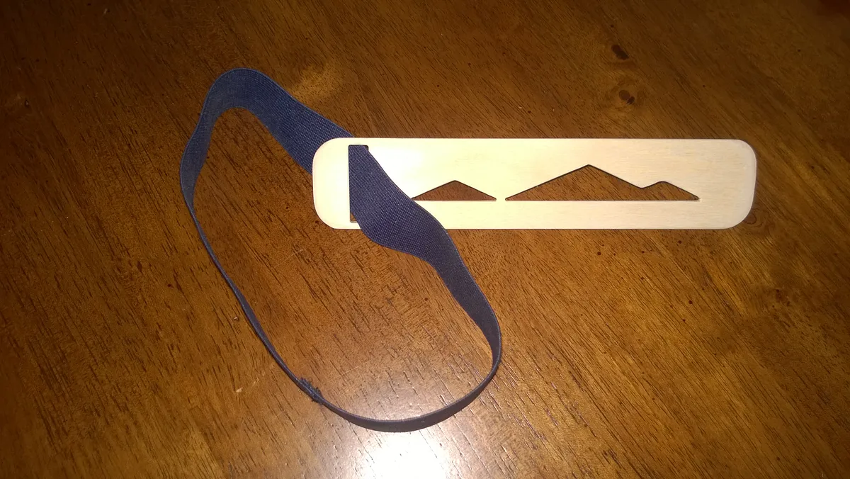 Wooden Bookmark to hold your book closed — Add the Elastic (image 3)