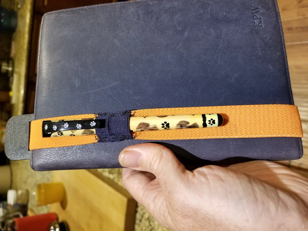 Wooden Bookmark to hold your book closed - image 5
