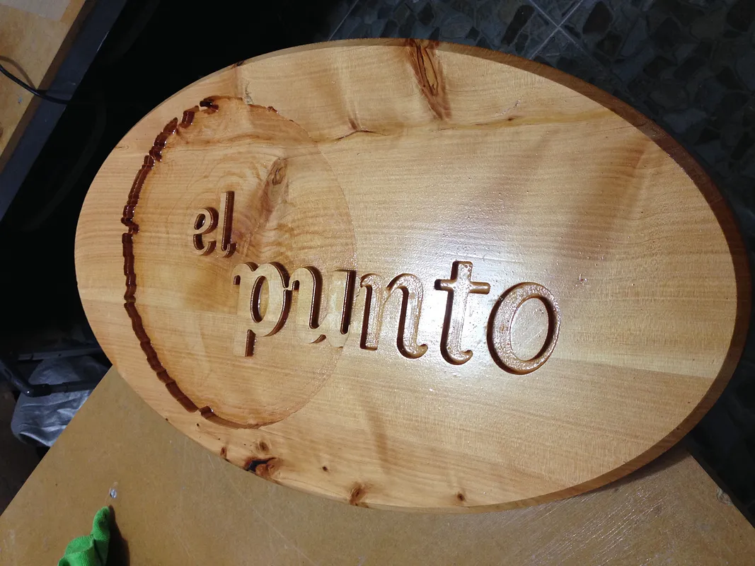 El Punto, rustic restaurant Sign - image 4