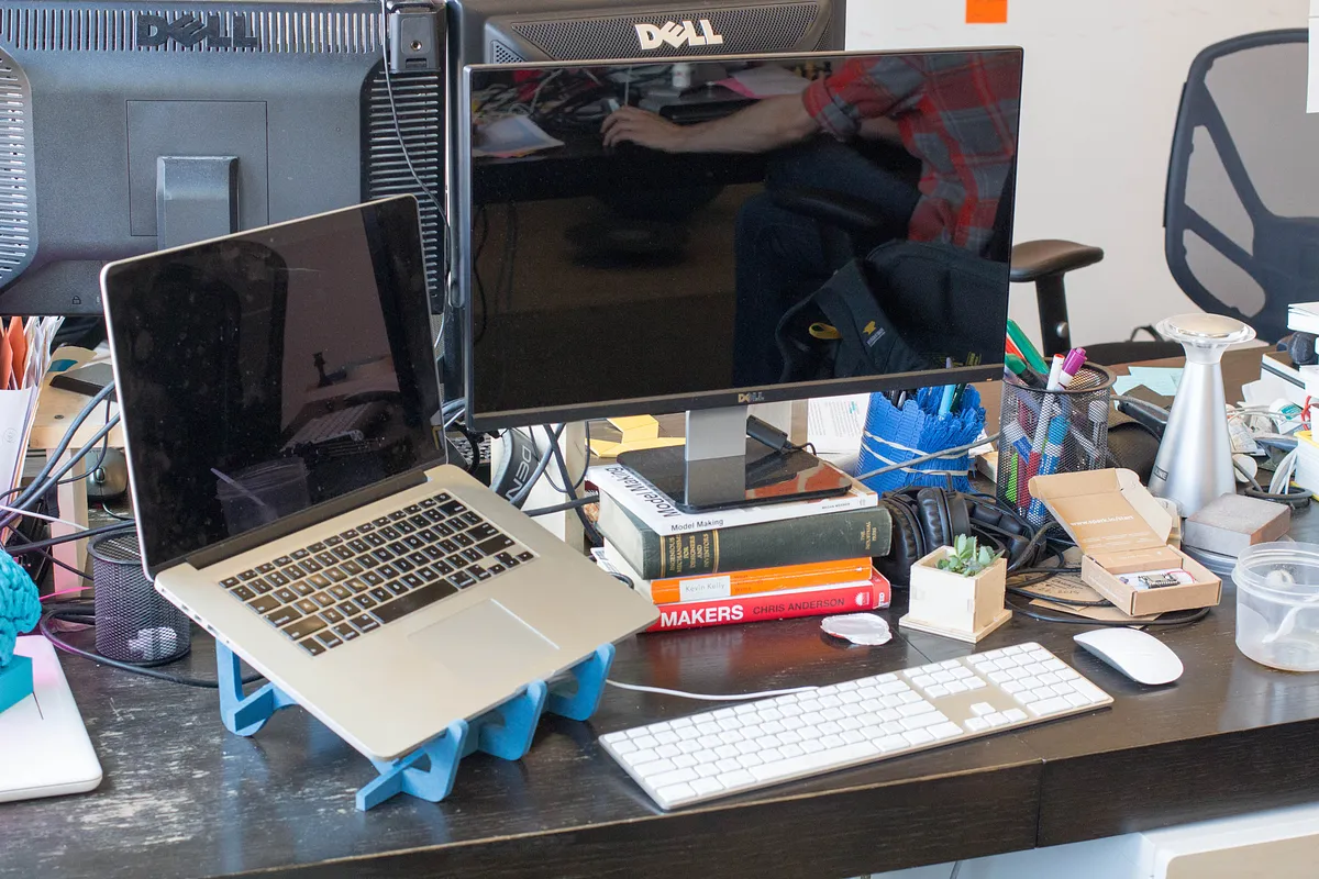 MDF Laptop Stand - image 4