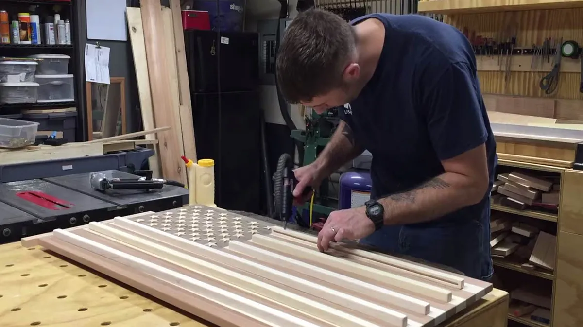 American Flag Coin Rack — Attaching the coin trays (image 2)
