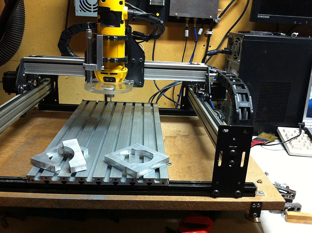 Milling Aluminum DW660 Mounts - image 4