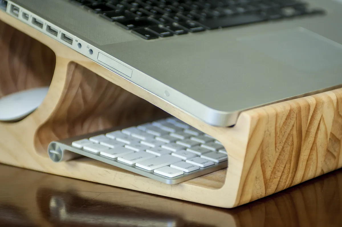 Gorgeous Laptop stand - image 3