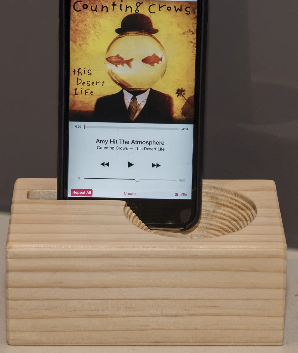 Make a Passive Amplifier for your iPhone — Listen up