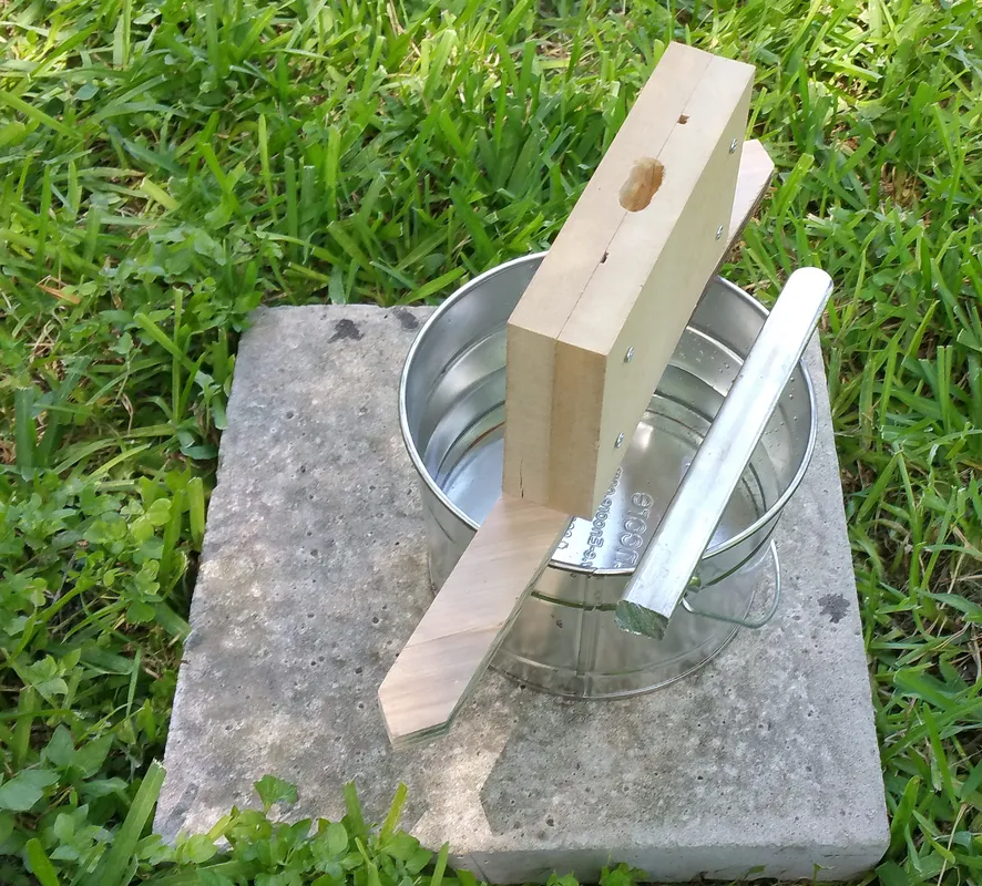 X-Carve MDF Mold for Pewter Keychain - image 2