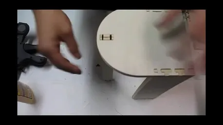 small tool box — Handle (image 2)
