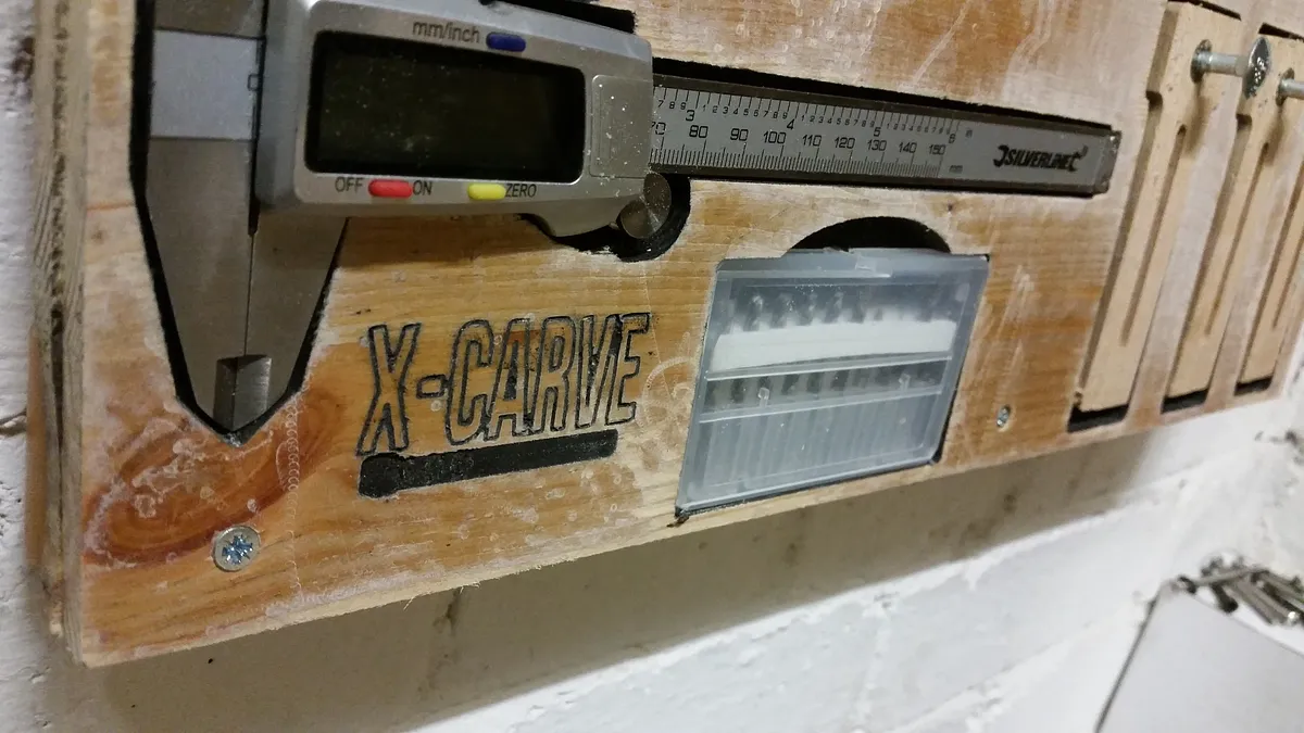 Make a Wall Mounted Tool Rack - image 4