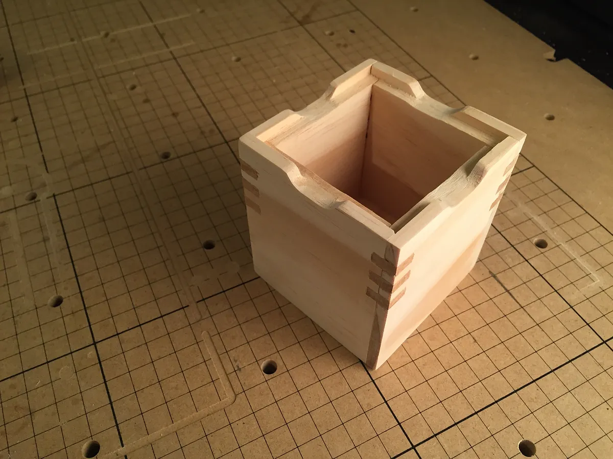 Box with Spline Joints — Flush Cut and Sand (image 3)