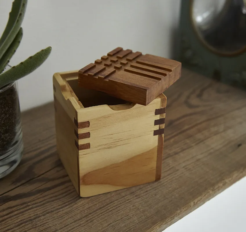Box with Spline Joints - image 3