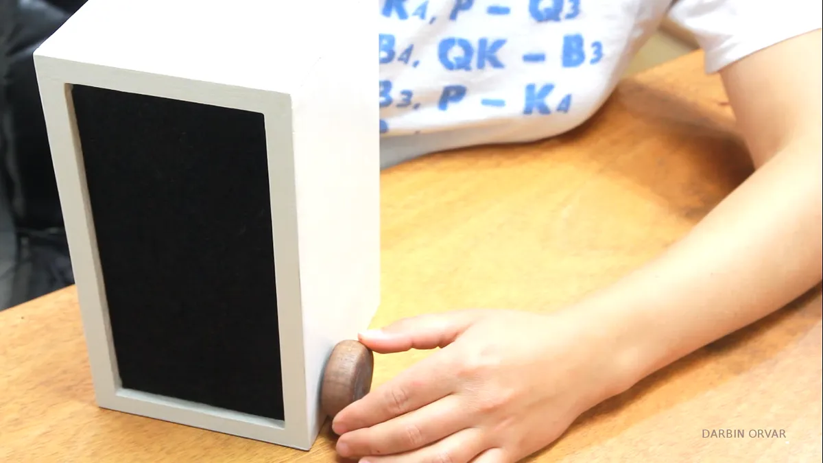 Desktop Air Purifier, Fume Extractor - image 3
