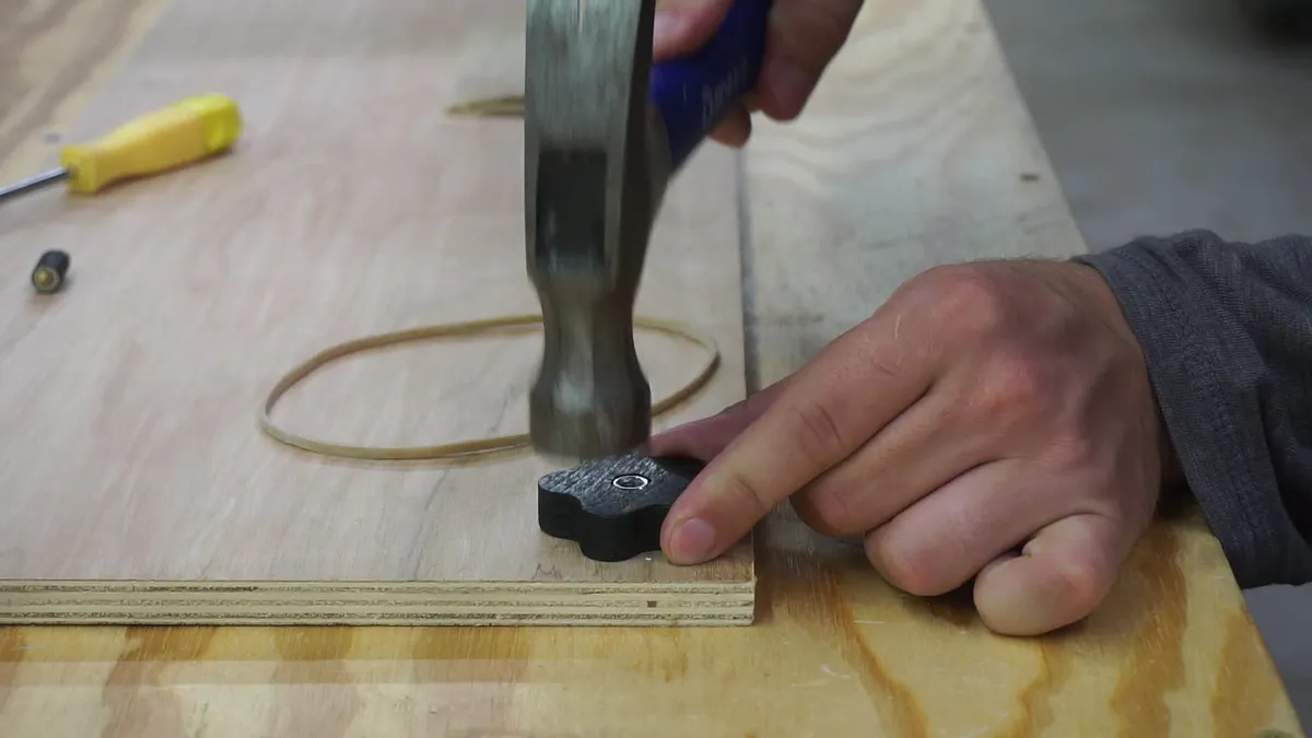 Z-Axis Adjusting Knob — Sand, paint and insert nut (image 3)