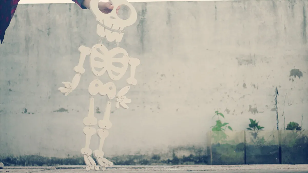 Glowing Skeleton — Play around (image 2)