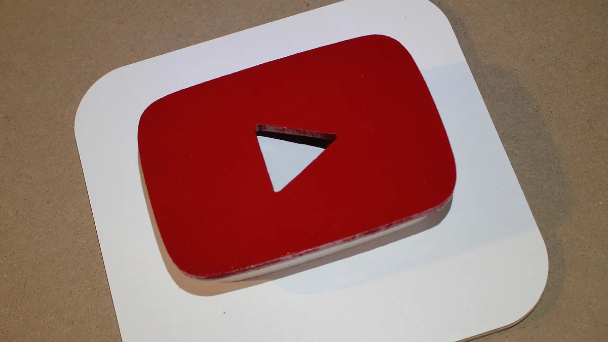 3D YouTube Icon Art - image 1