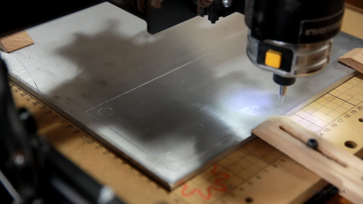 10 Watt LED Task Lamp w/ 3rd Hands — The Aluminum