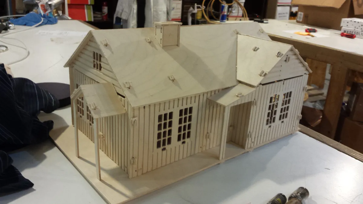 Contrast House Model Kit - image 2