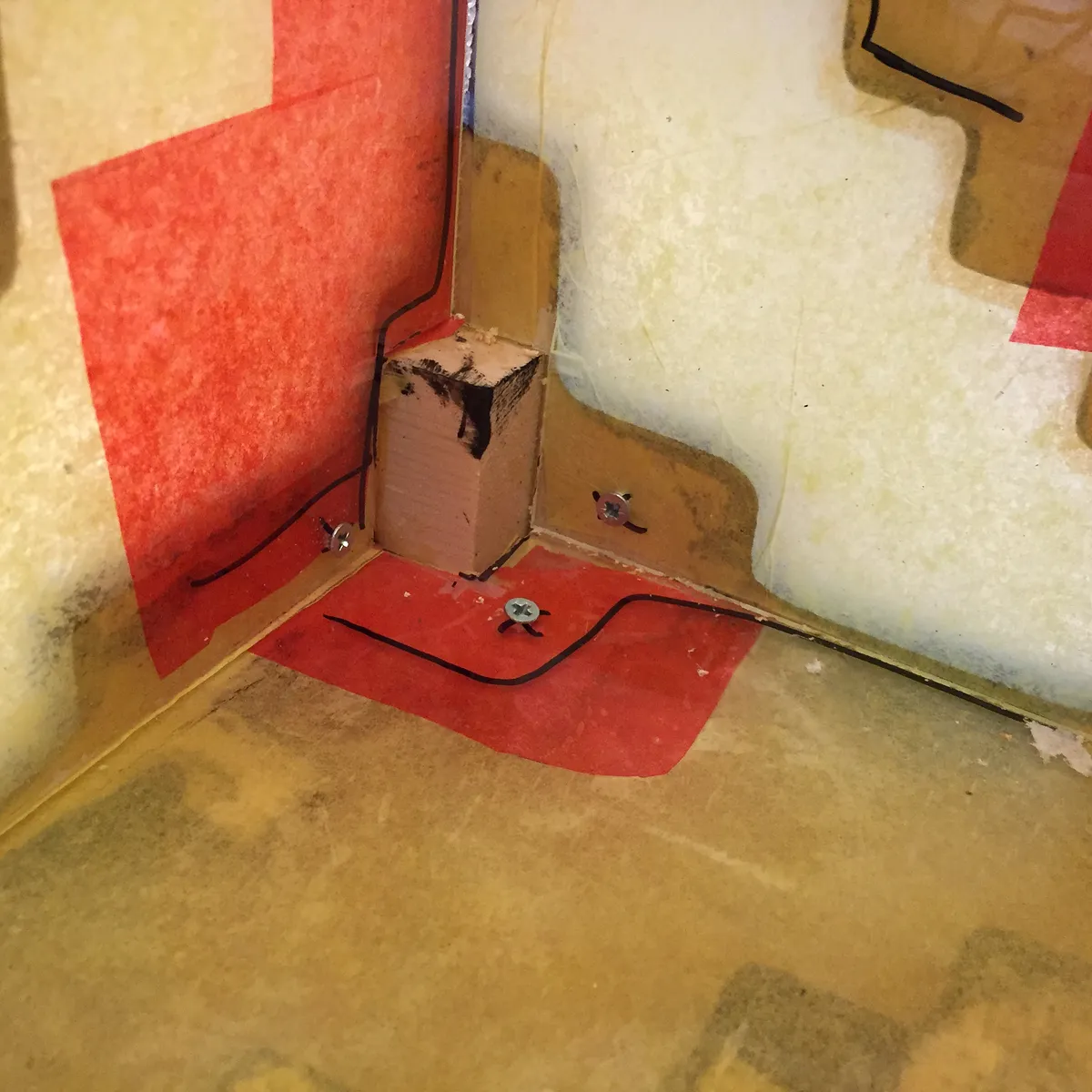 Red Stone Lamp — Assembly
