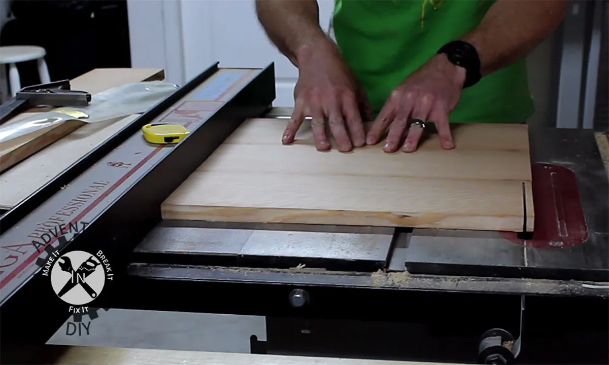 Personalized Boxing Sign — Preparing the Material (image 2)