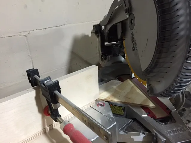 Stitched Plywood Icosahedron Holiday Ornament — Miter Saw (image 2)