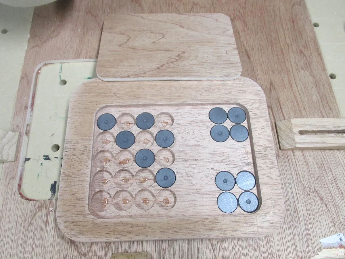 MWP Magnetic Jewelry Holder with Mirror — Epoxy Magnets into Bottom