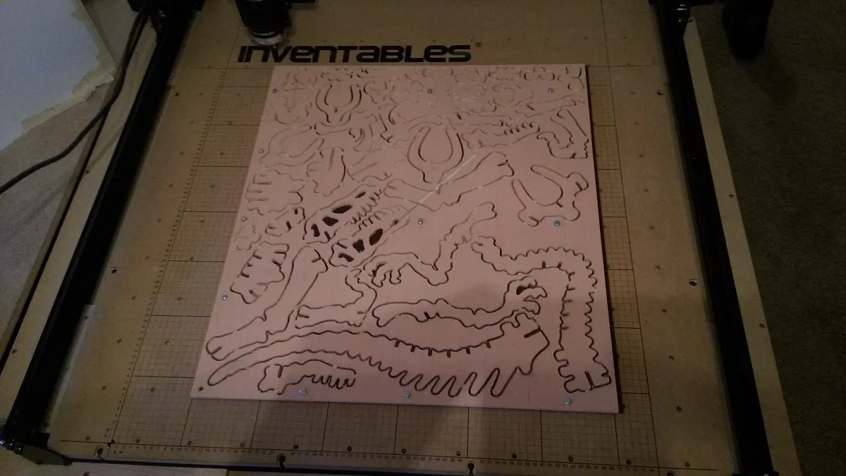 Large Velociraptor - image 3