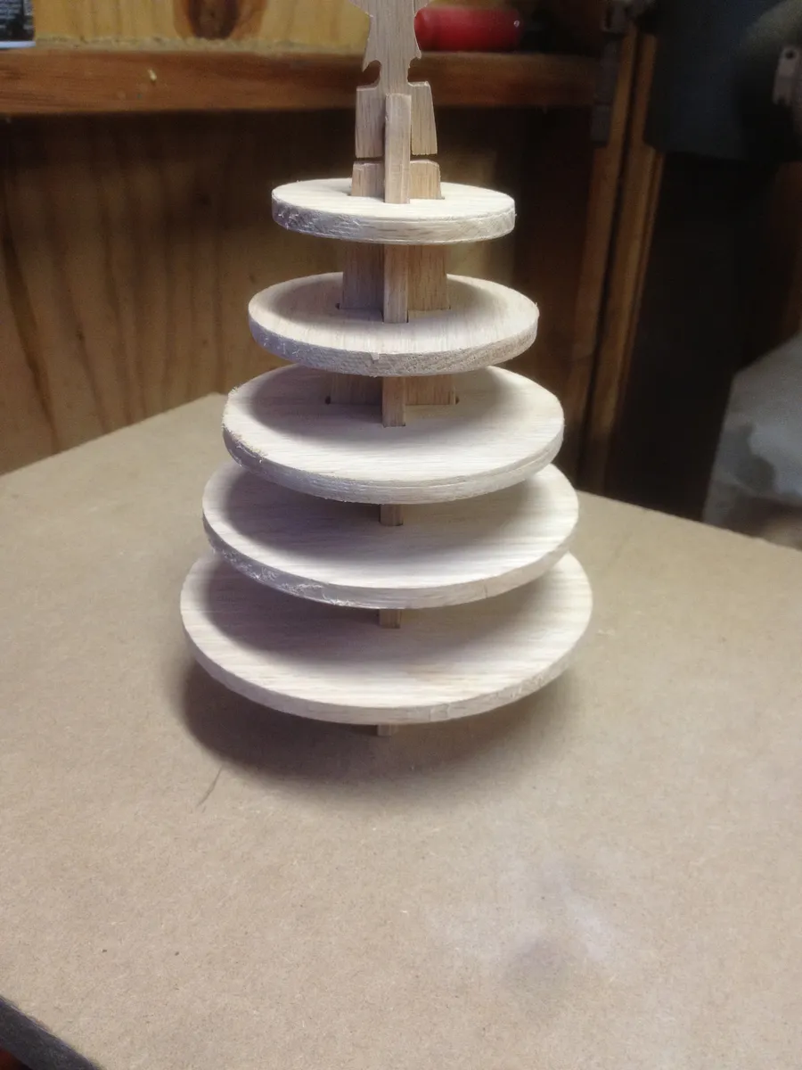Christmas Tree — Step 3: Assemble the tree