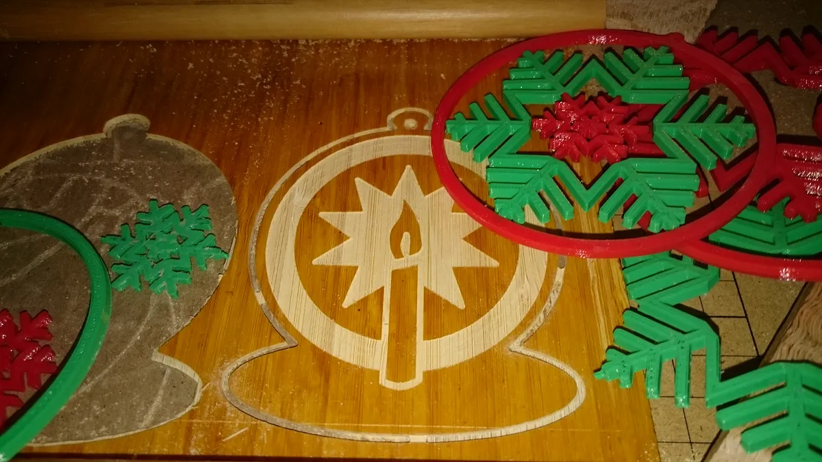 Christmas Ornament/Coaster - image 1