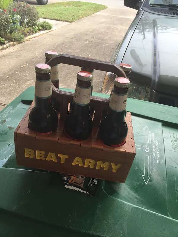 Six Pack Bottle Holder - image 3