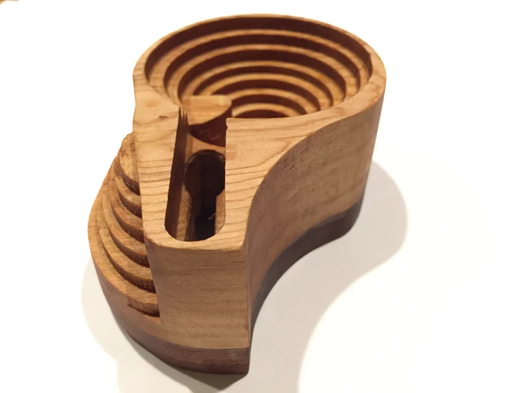iPhone 6 Dock and Acoustic Amplifier - image 5