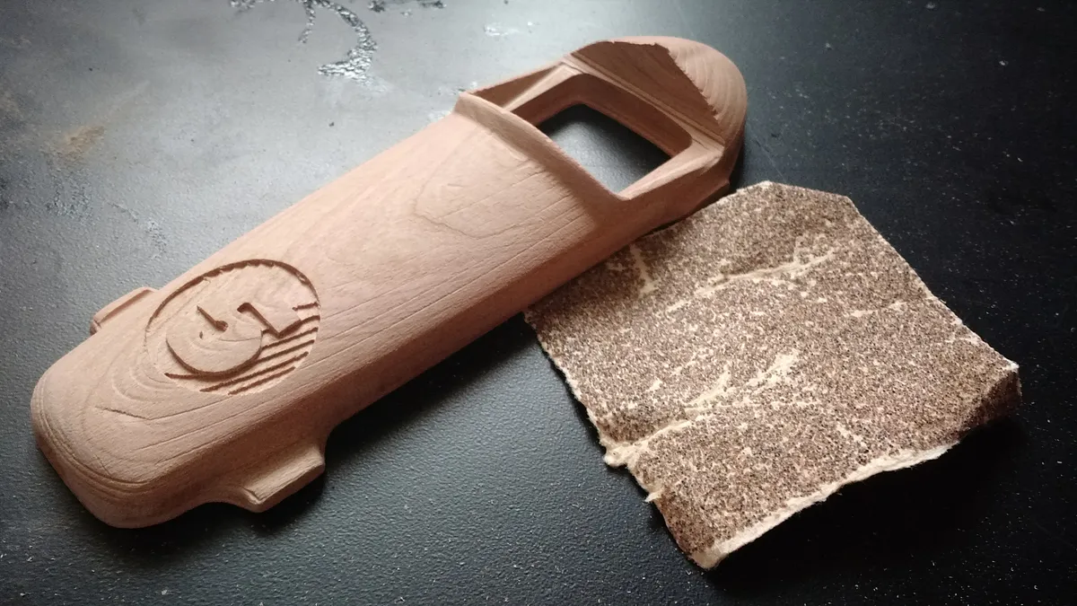 Rubber Band Racer — Sand and Finish
