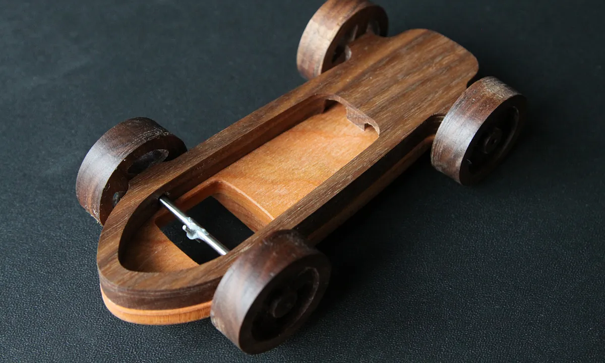 Rubber Band Racer - image 2