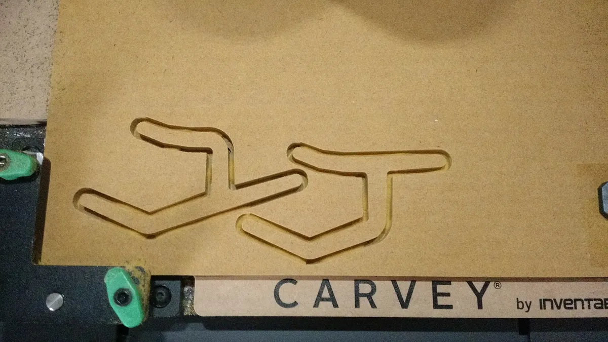 Backpack Hooks — Mill profile shape