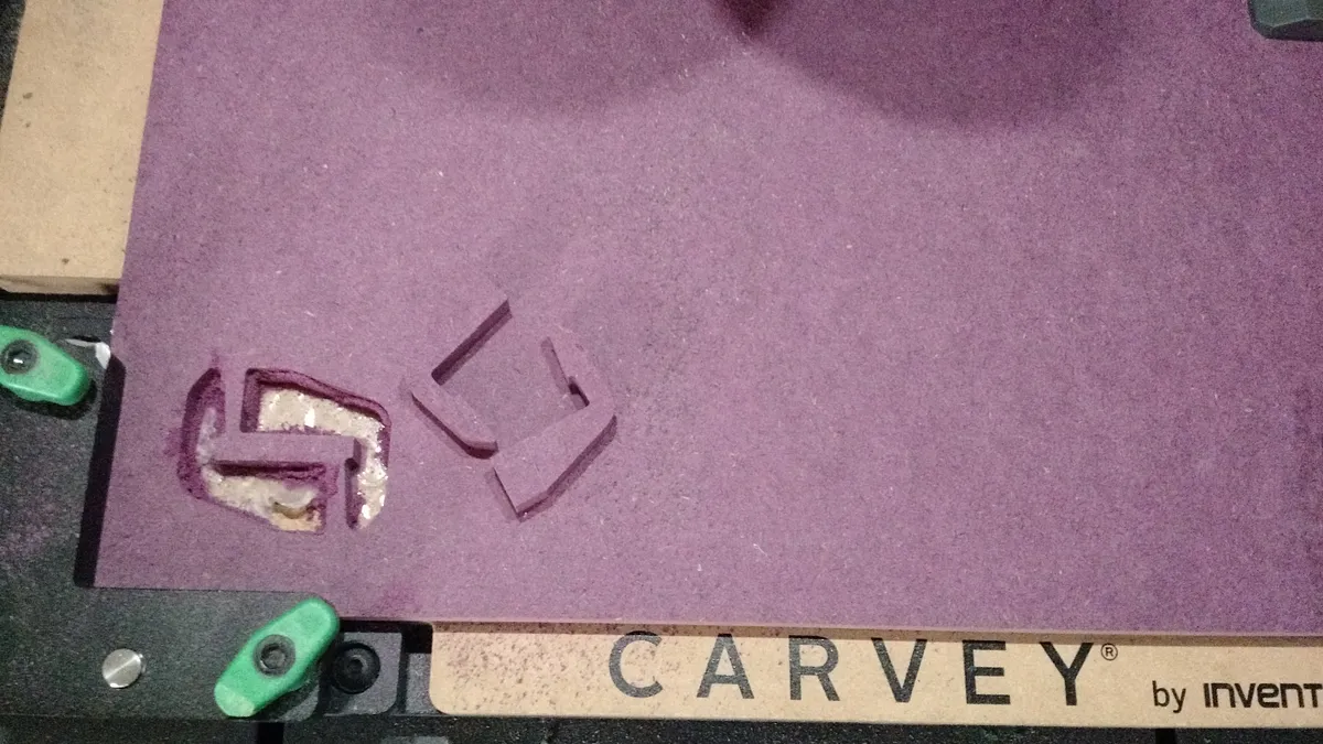 Simple Stand — Assembly