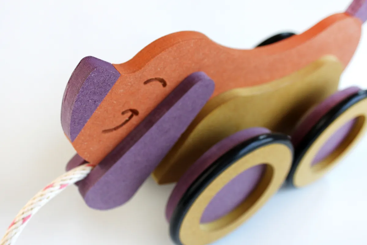 Chicago Dog Pull Toy - image 2