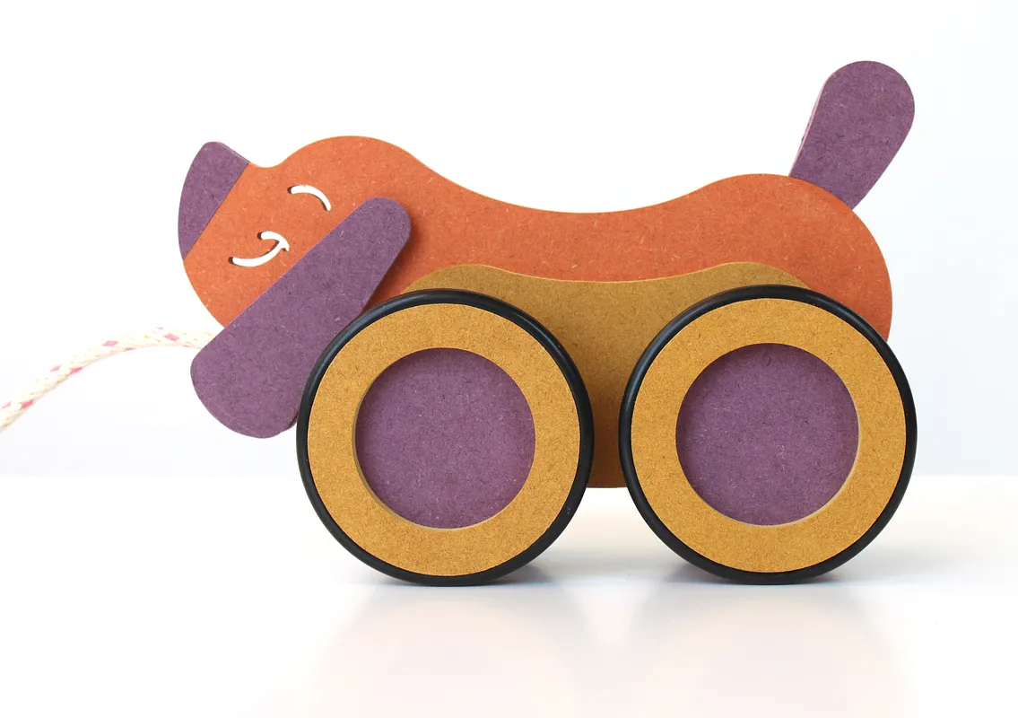 Chicago Dog Pull Toy - image 3