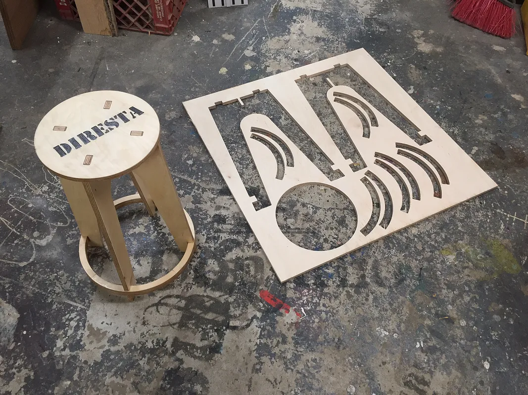 DIRESTA Wood Stool  - image 2