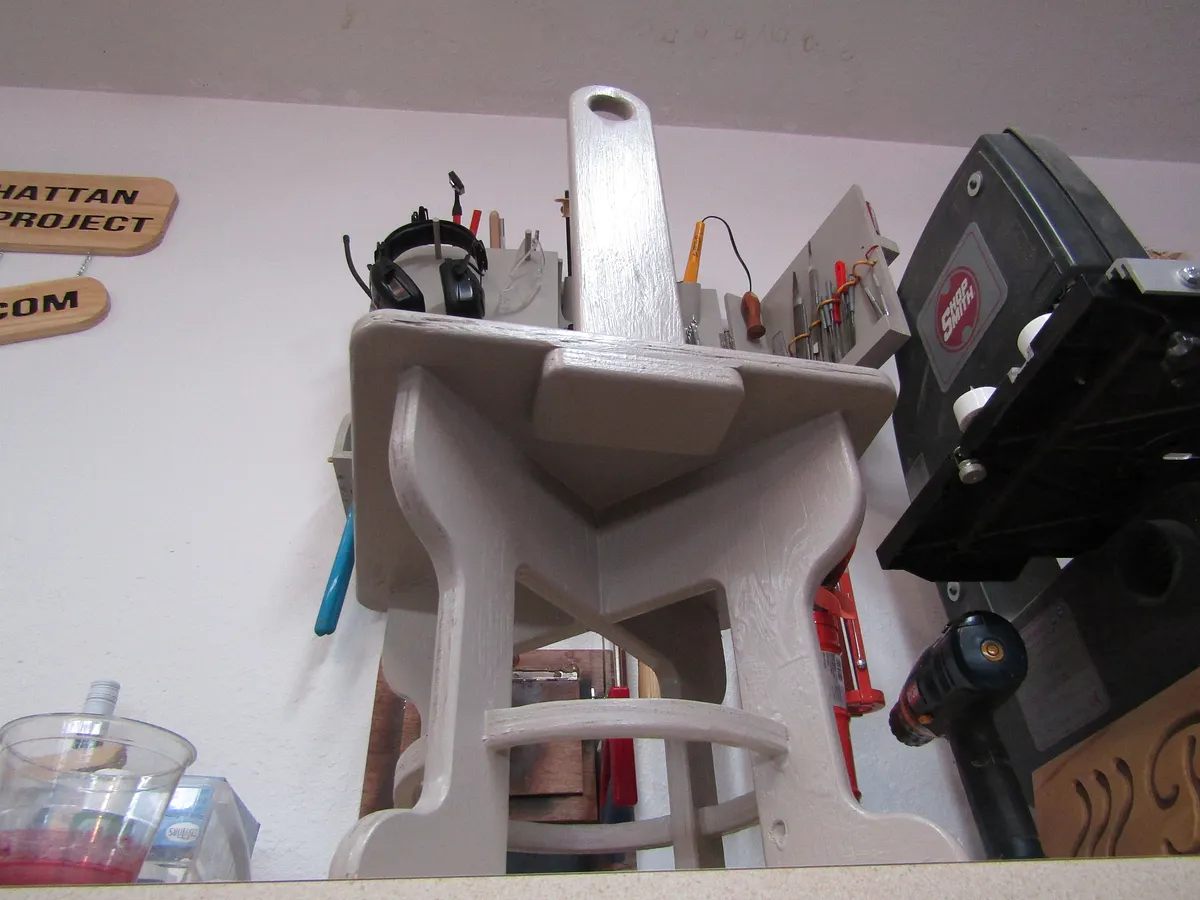 MWP X-Carve Stepstool — Assemble Handle (image 2)