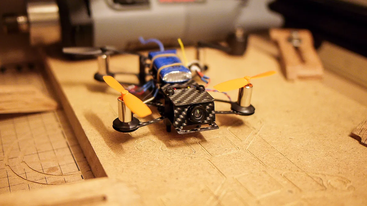 Micro quadcopter - image 1