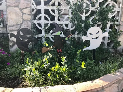 Ghost Yard Sign