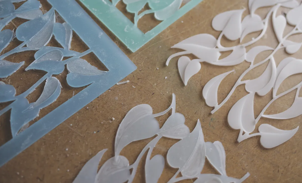 Ivy Window Panel — Remove Extra Material (image 2)