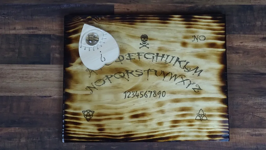 Planchette - image 1
