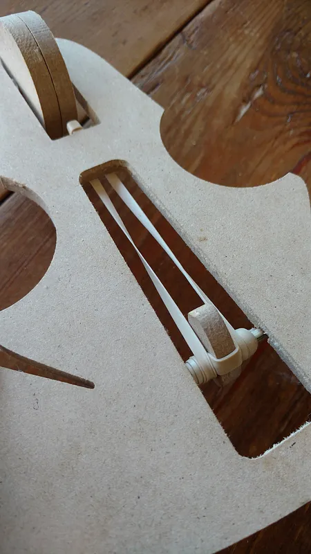 Voronoi Rubber Band Racer - image 3