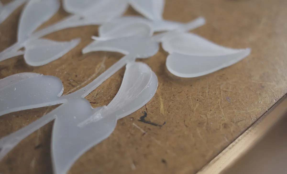 Ivy Window Panel — Remove Extra Material (image 3)