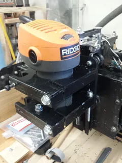 Ridgid R2400 Mount