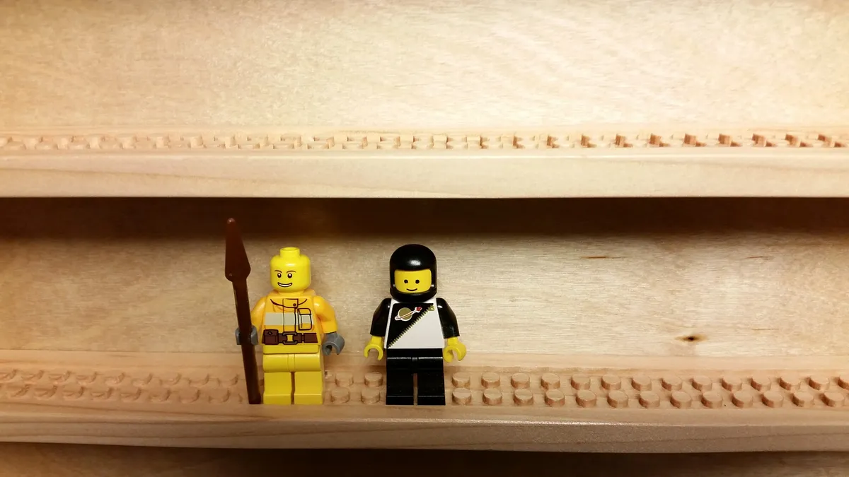 LEGO Mini Figurine Display Shelf - image 1
