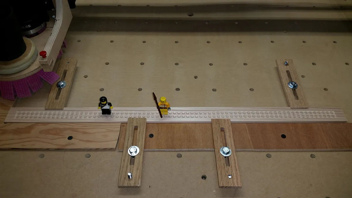LEGO Mini Figurine Display Shelf - image 4