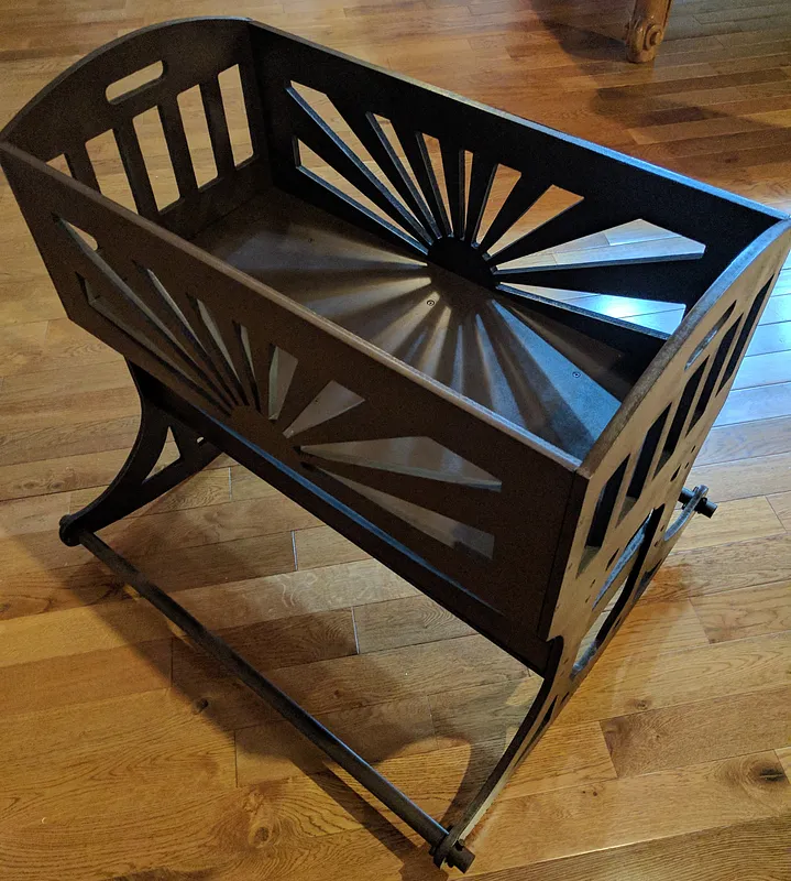Baby Crib - image 3