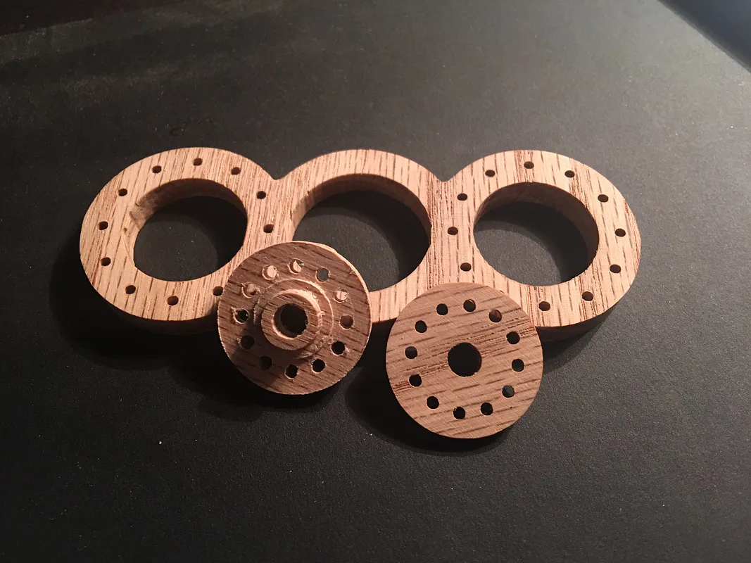 Wood Fidget Spinner with Pennies - image 2