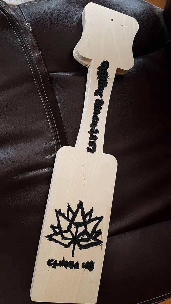 Canada 150 Wooden Grill Scraper — Finishing