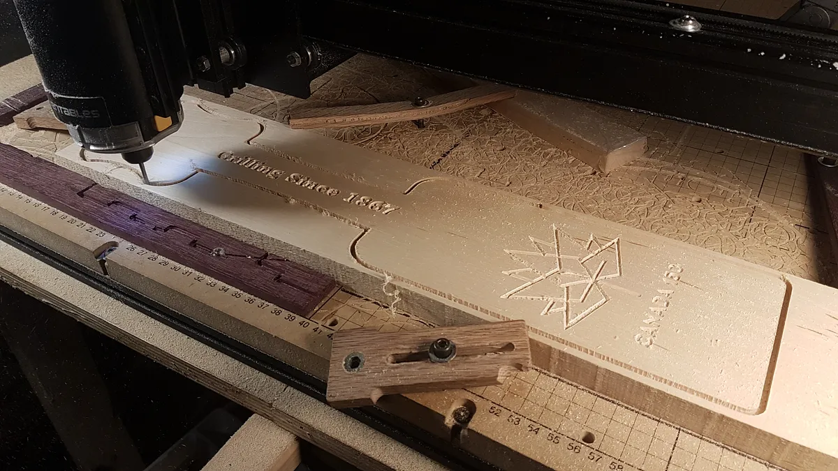 Canada 150 Wooden Grill Scraper — Getting started