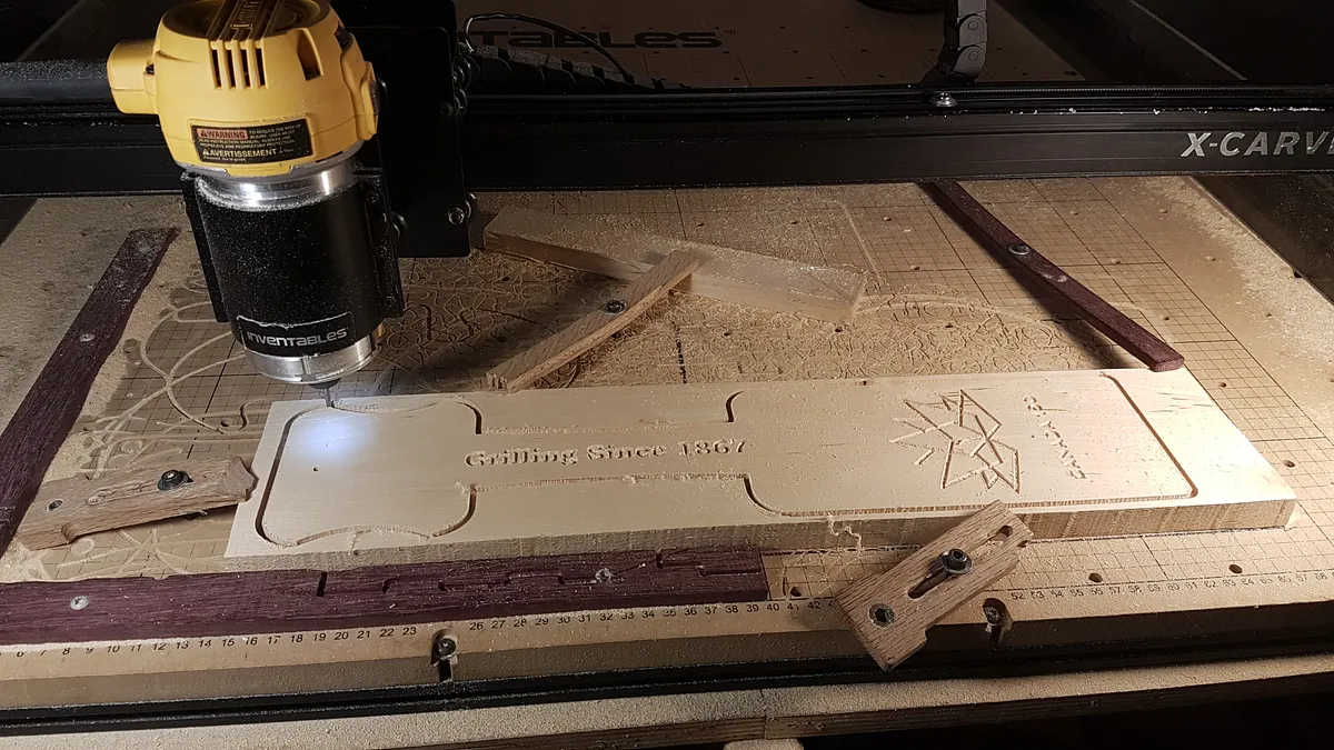 Canada 150 Wooden Grill Scraper — Getting started (image 2)